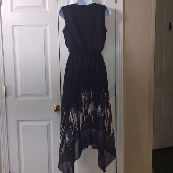Simply Vera Vera Wang Sleeveless V Neck Shark-bite Hem navy purple Dress Size M - Picture 5 of 9
